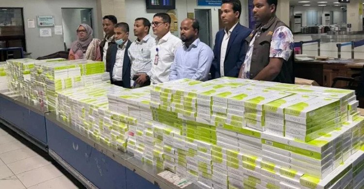 শাহ আমানত বিমানবন্দরে ৩০ লাখ টাকার বিদেশি সিগারেট জব্দ